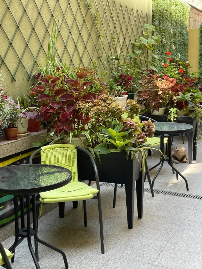 Art Green Boutique Hotel Varna Bagian luar foto